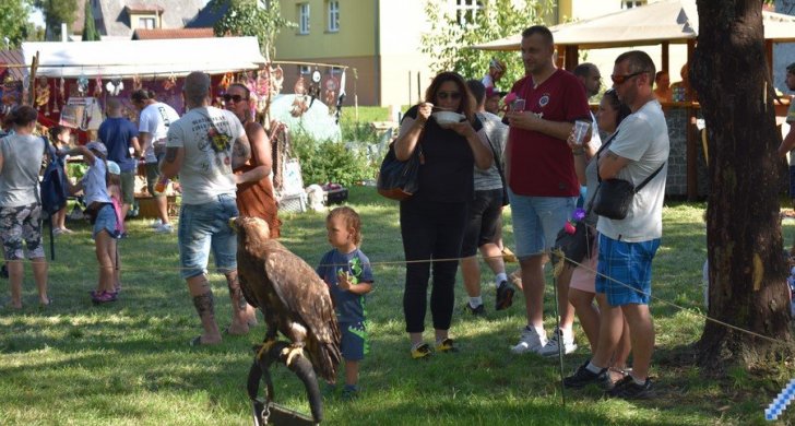 Březenská pouť a motosraz Poláky (45).JPG